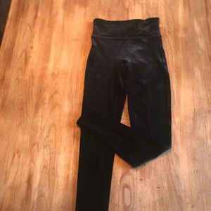 NWOT SPANX LEGGINGS!!!
